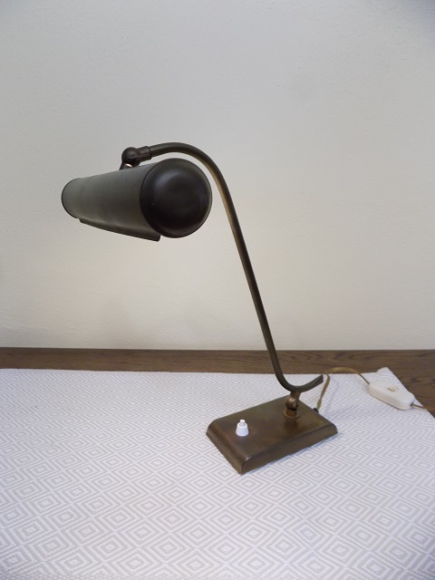 Starožitná pracovná lampa