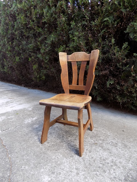 Stoličky dubový masív